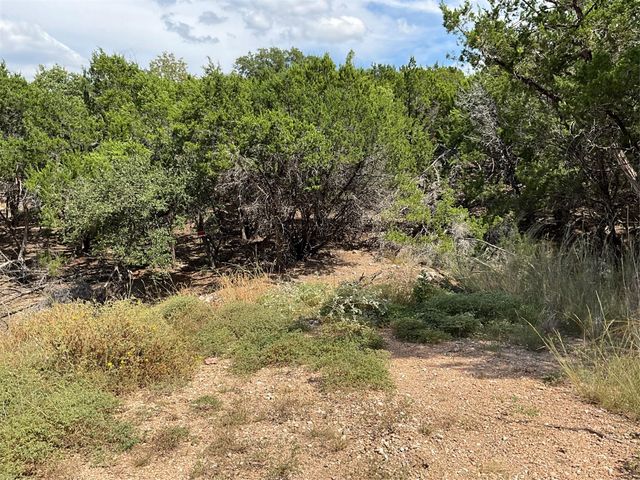 20904, 20906 Tomahawk ST, Lago Vista, TX 78645