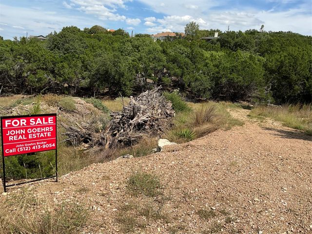 20904, 20906 Tomahawk ST, Lago Vista, TX 78645