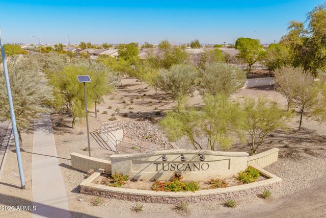 7732 W AGORA Lane, Phoenix, AZ 85043