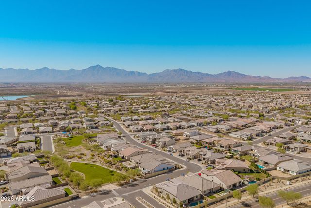 7732 W AGORA Lane, Phoenix, AZ 85043