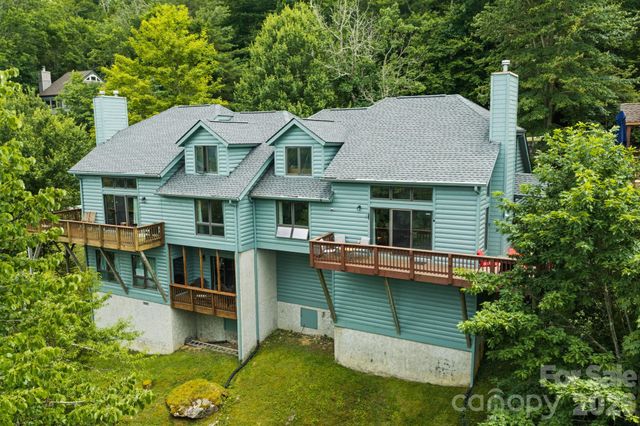 218 Slope View Drive 22, Sugar Mountain, NC 28604