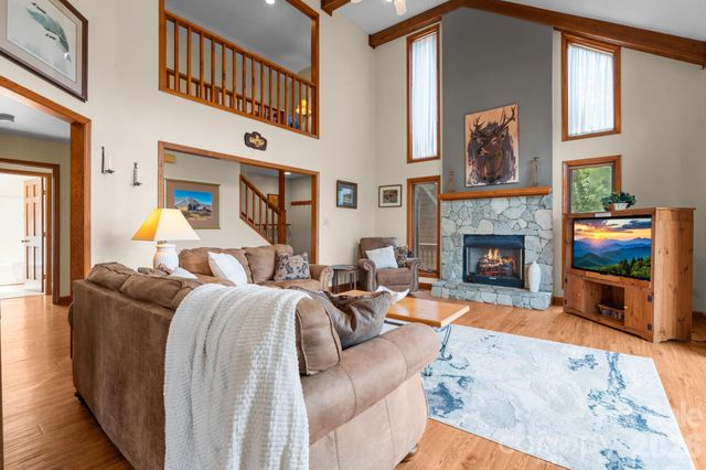 218 Slope View Drive 22, Sugar Mountain, NC 28604