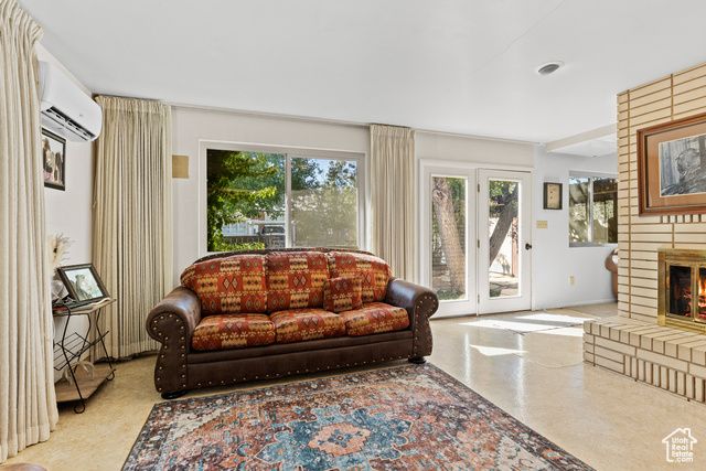 231 S MAIN ST, Hurricane, UT 84737