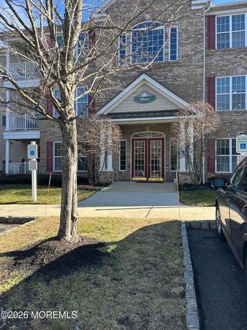 315 Sophee Lane, Lakewood, NJ 08701