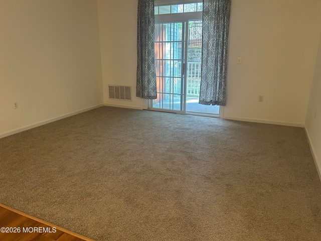 315 Sophee Lane, Lakewood, NJ 08701