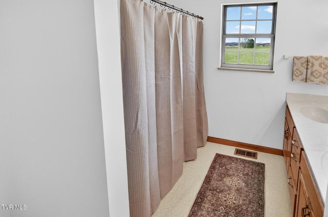 4930 107 Cutoff, Greeneville, TN 37743