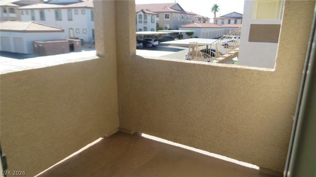 2305 West HORIZON RIDGE Parkway 2822, Henderson, NV 89052