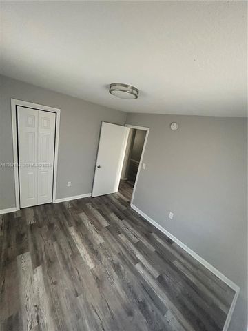 161 NW 15th St 6, Miami, FL 33136