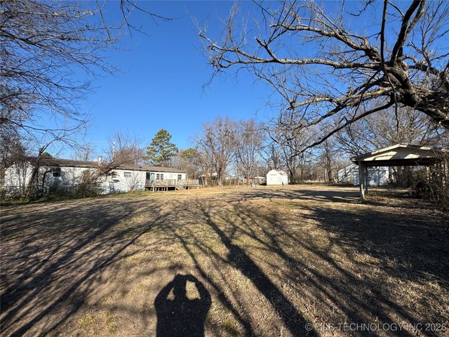 300 Brewer, Savanna, OK 74501