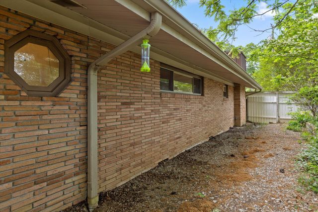 505 Thomas Drive, Rossville, GA 30741