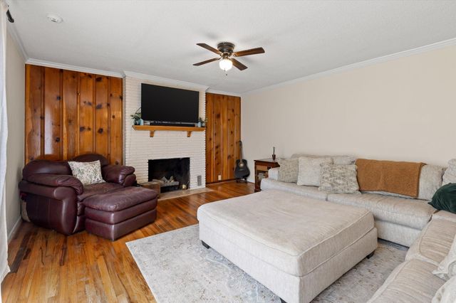 505 Thomas Drive, Rossville, GA 30741
