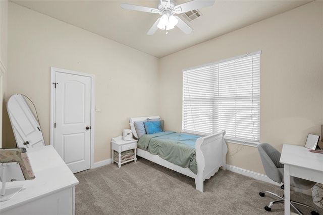 2743 Tokio Road, West, TX 76691