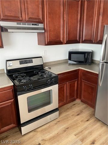 171 Desert Pond Avenue, Henderson, NV 89002