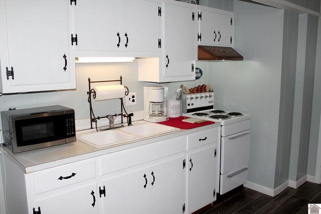 92 Hightide Lane Half of Lot 31, New Concord, KY 42076