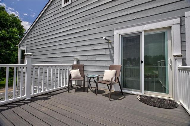 1401 NW Birdseye Court, Blue Springs, MO 64015