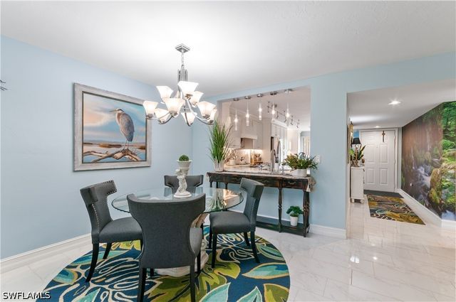 1223 Commonwealth CIR 102, Naples, FL 34116