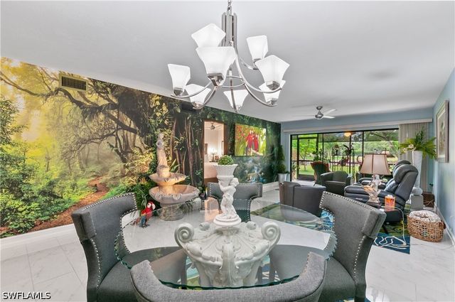 1223 Commonwealth CIR 102, Naples, FL 34116