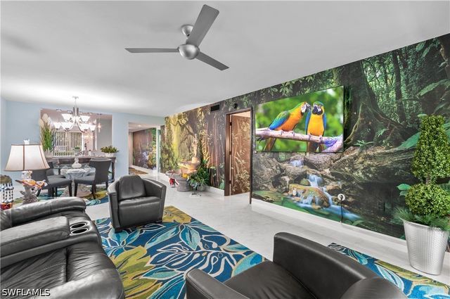1223 Commonwealth CIR 102, Naples, FL 34116