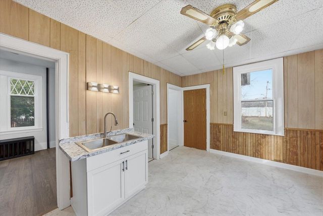 1429 S 9th STREET, Sheboygan, WI 53081