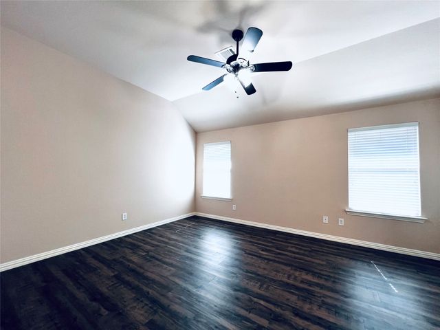 217 Creekwood Drive, Princeton, TX 75407