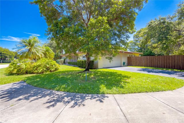 14311 SW 74th Court, Palmetto Bay, FL 33158