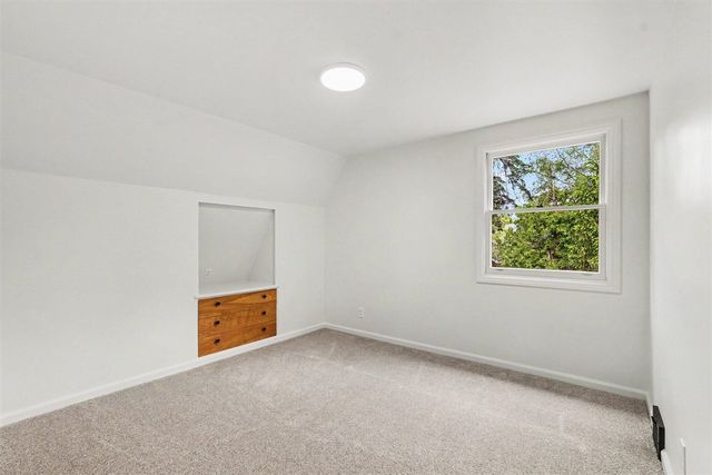 1724 Rossman Avenue, Grand Rapids, MI 49507