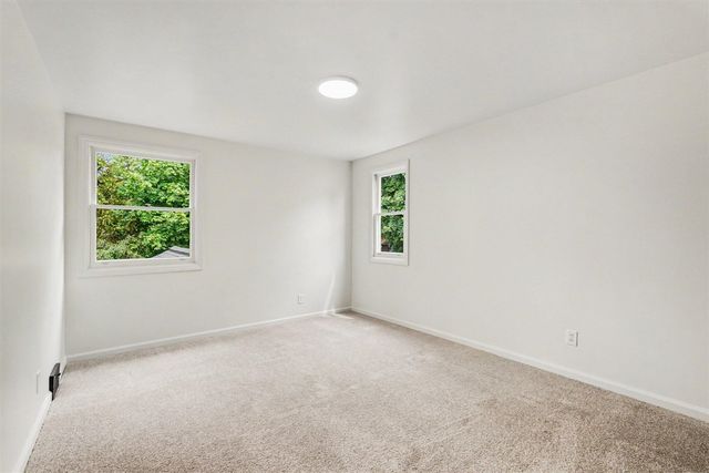 1724 Rossman Avenue, Grand Rapids, MI 49507