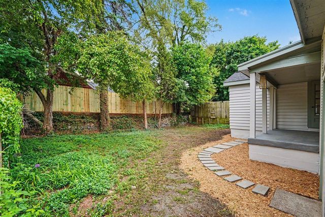 1724 Rossman Avenue, Grand Rapids, MI 49507