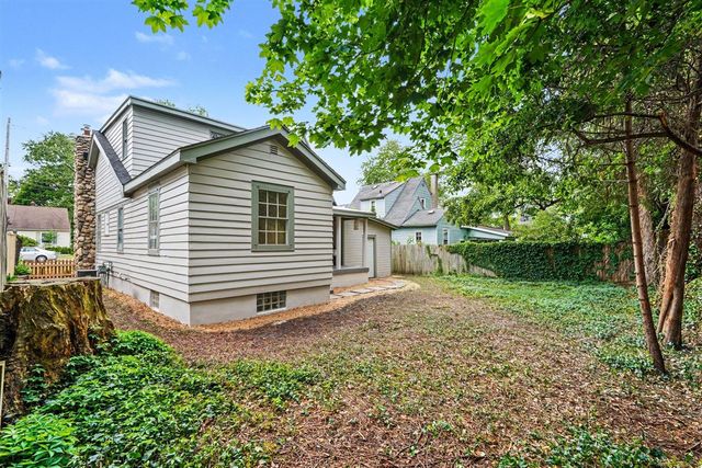 1724 Rossman Avenue, Grand Rapids, MI 49507
