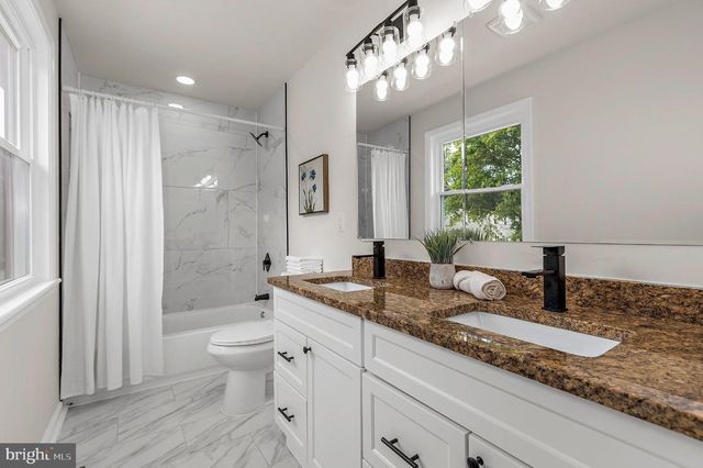 8036 FOXTAIL LN, Glen Burnie, MD 21061