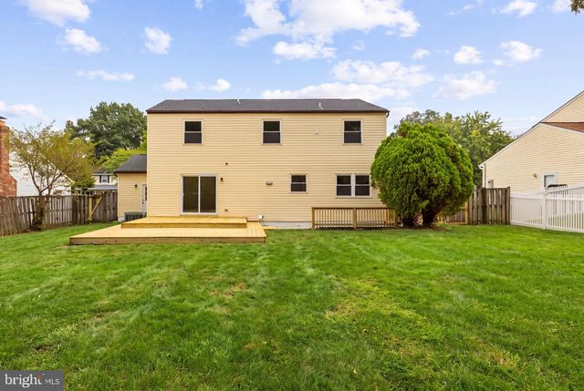 8036 FOXTAIL LN, Glen Burnie, MD 21061