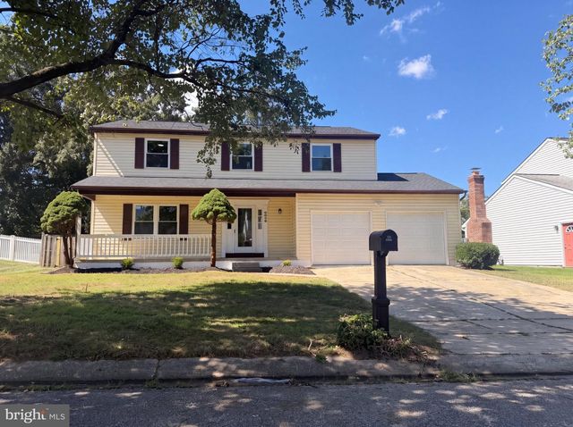 8036 FOXTAIL LN, Glen Burnie, MD 21061
