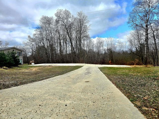 6939 170th Avenue, Austin Twp, MI 49326