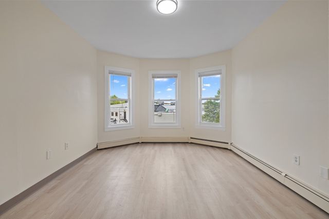 507 Geneva Ave 3, Boston, MA 02122