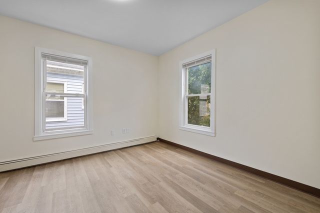 507 Geneva Ave 3, Boston, MA 02122