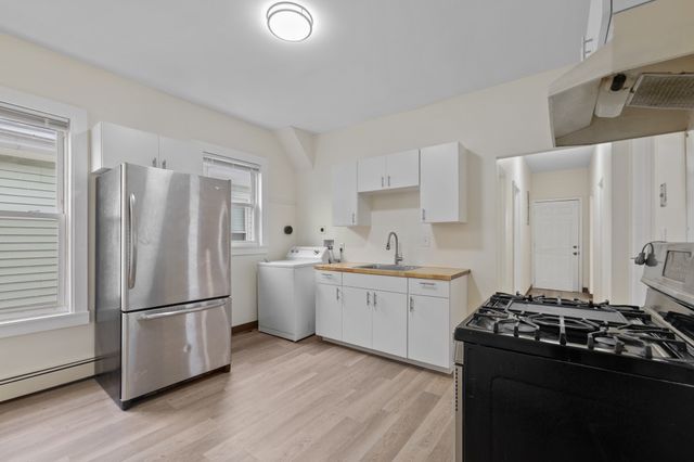 507 Geneva Ave 3, Boston, MA 02122