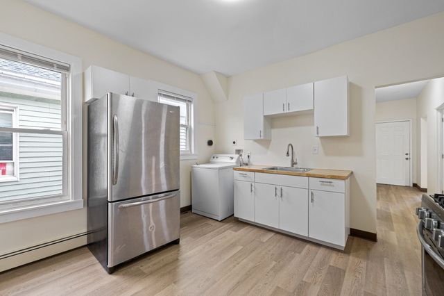 507 Geneva Ave 3, Boston, MA 02122