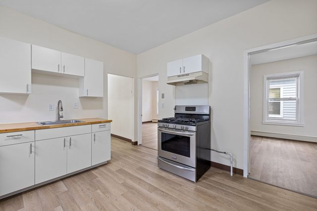 507 Geneva Ave 3, Boston, MA 02122