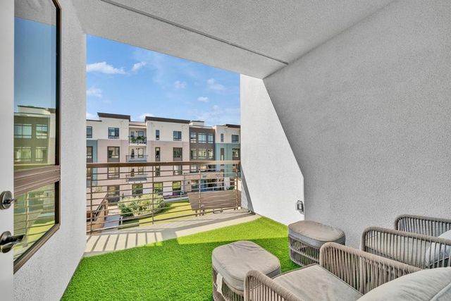 400 Siam Terrace 5, Sunnyvale, CA 94089