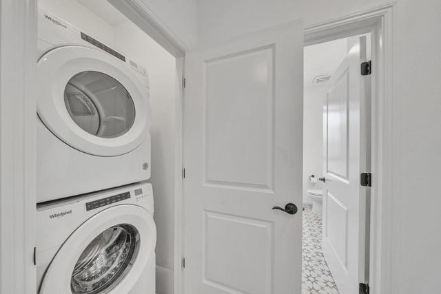 400 Siam Terrace 5, Sunnyvale, CA 94089