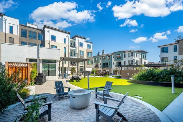 400 Siam Terrace 5, Sunnyvale, CA 94089