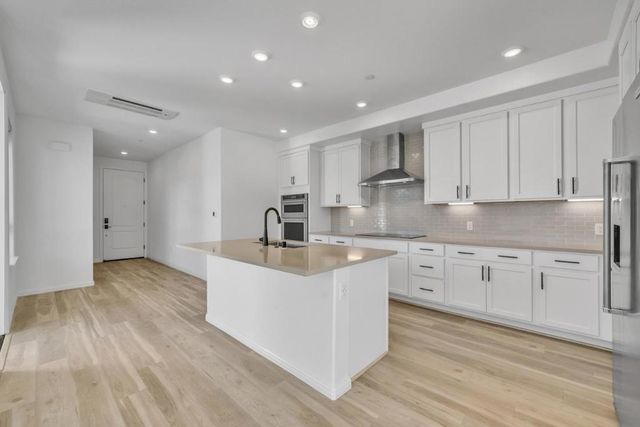 400 Siam Terrace 5, Sunnyvale, CA 94089