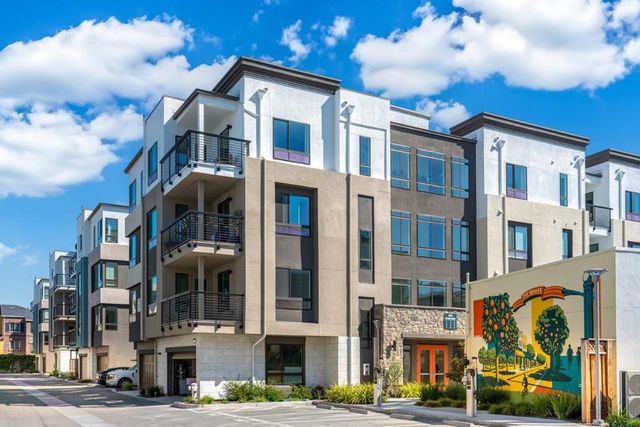 400 Siam Terrace 5, Sunnyvale, CA 94089