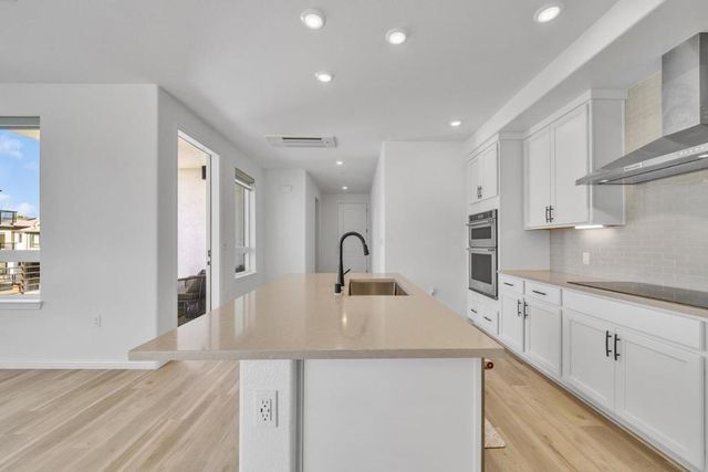 400 Siam Terrace 5, Sunnyvale, CA 94089