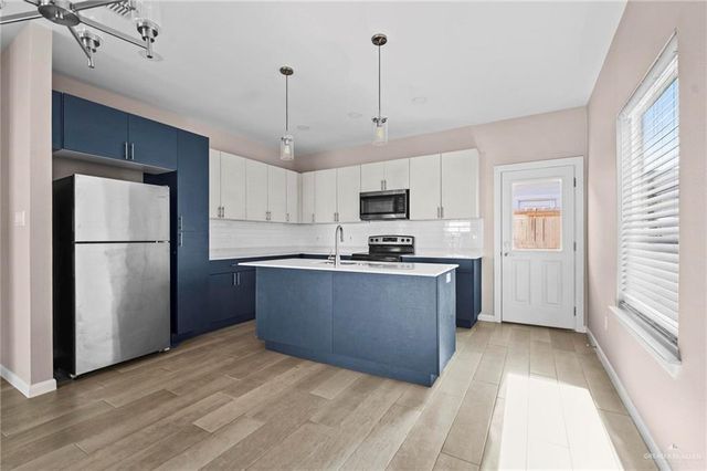 5700 Swallow Avenue 4, Mcallen, TX 78573