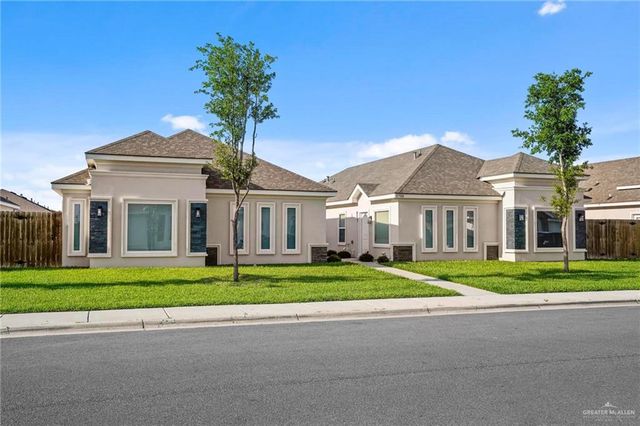 5700 Swallow Avenue 4, Mcallen, TX 78573
