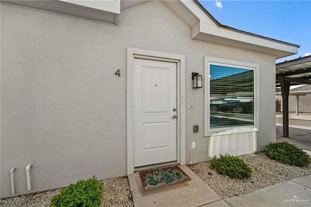 5700 Swallow Avenue 4, Mcallen, TX 78573