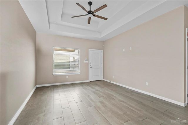 5700 Swallow Avenue 4, Mcallen, TX 78573