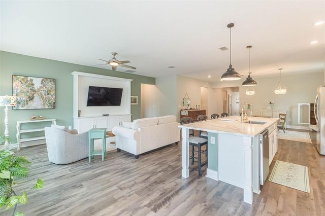 4808 BUTLER NATIONAL DRIVE, Wesley Chapel, FL 33543