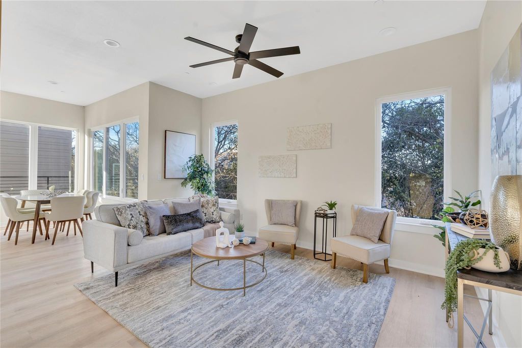 2309 Montopolis DR 7, Austin, TX 78741